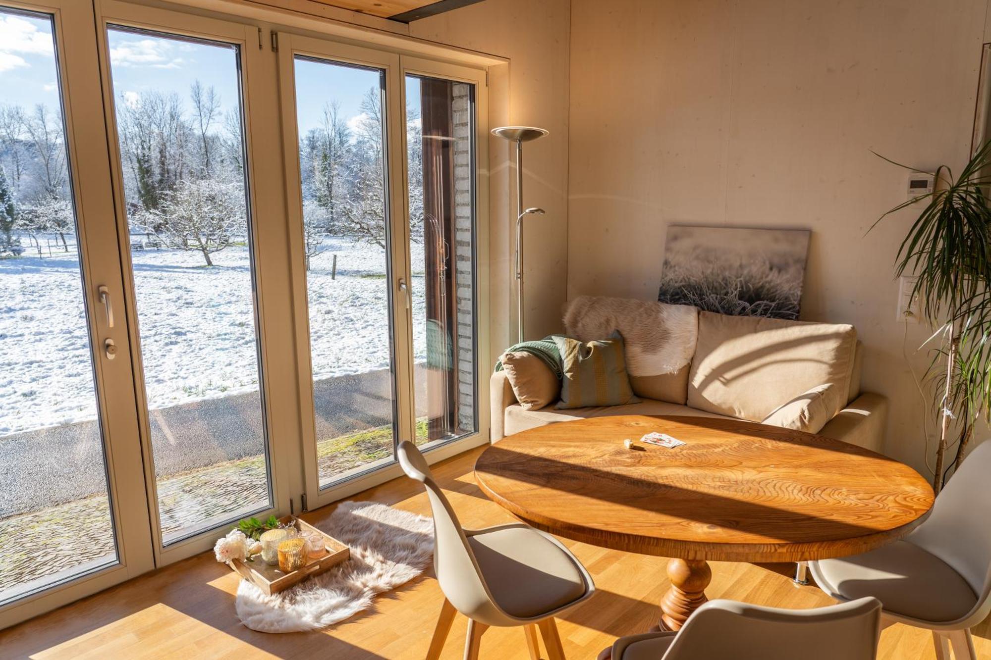 Tiny House Chez Claudine - Relaxen, Workspace, Naehe Thermen, Netflix, Free Parking & Wifi Brugg (Aargau) Exterior foto