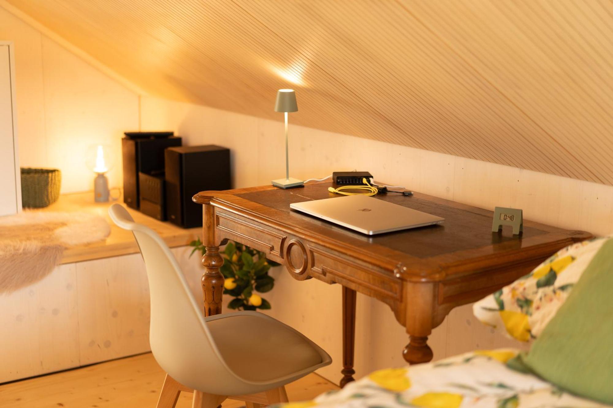 Tiny House Chez Claudine - Relaxen, Workspace, Naehe Thermen, Netflix, Free Parking & Wifi Brugg (Aargau) Exterior foto